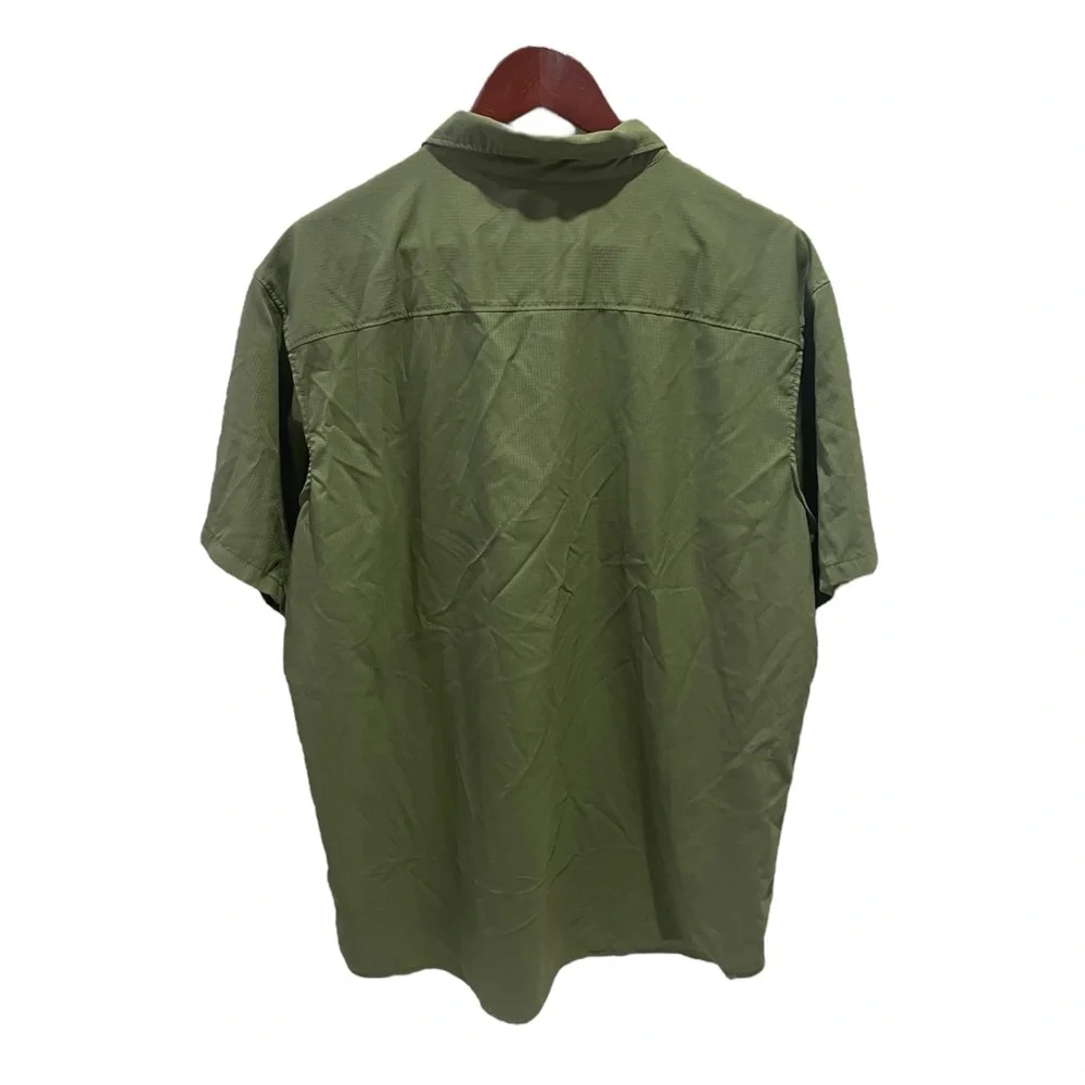 Columbia Men’s Omni-Wick Advanced Evaporation Short Sleeve Shirt 
Size Large - Picture 3 of 11